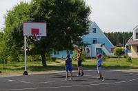 Баскетбольная площадка возле 1 корпуса